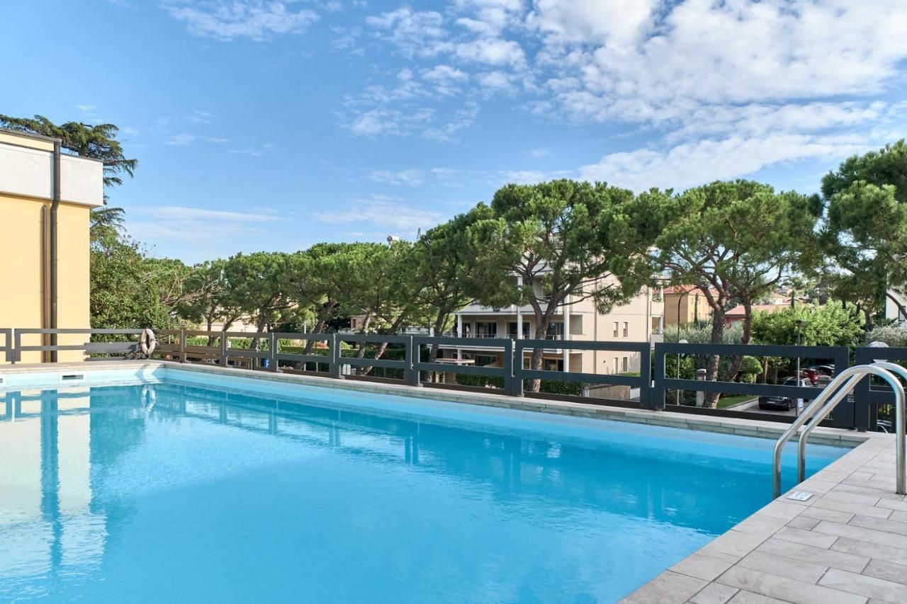 Lydie Apt. Exclusive Holigarda Desenzano del Garda Extérieur photo